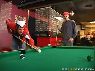 2008 10 06 tyla wynn corner pocket suck it 320p big ass milf